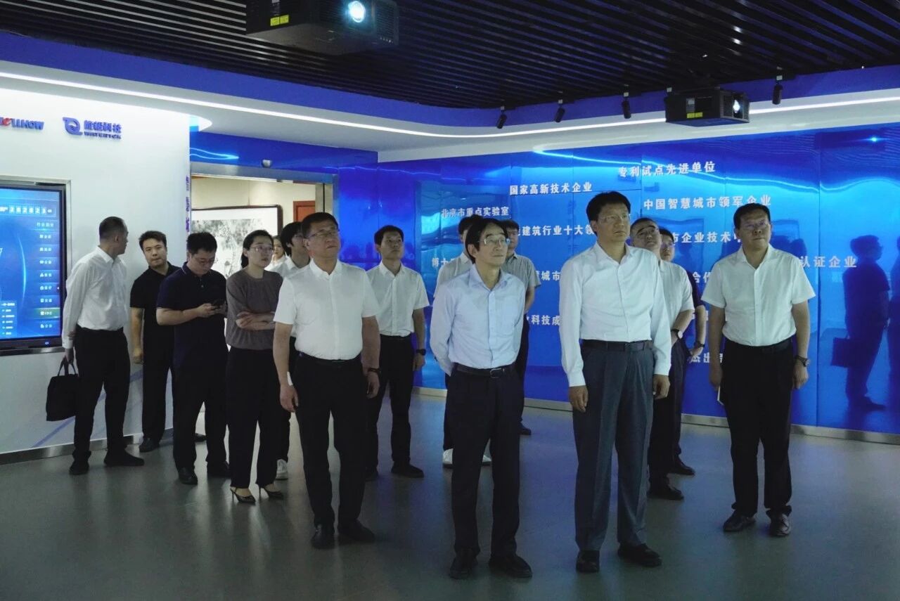 南昌市委副书记、市长高世文调研evo视讯官网—以AI赋能韧性城市建设情况